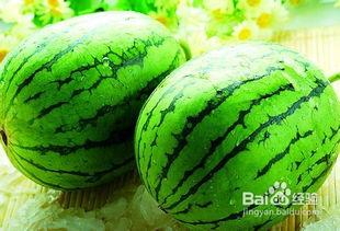 吃西瓜好还是吃哈密瓜,西瓜与哈密瓜，谁更胜一筹？